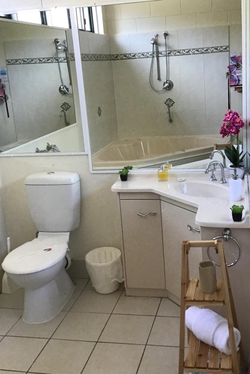 Harbour Lodge Motel Гладстон Екстериор снимка