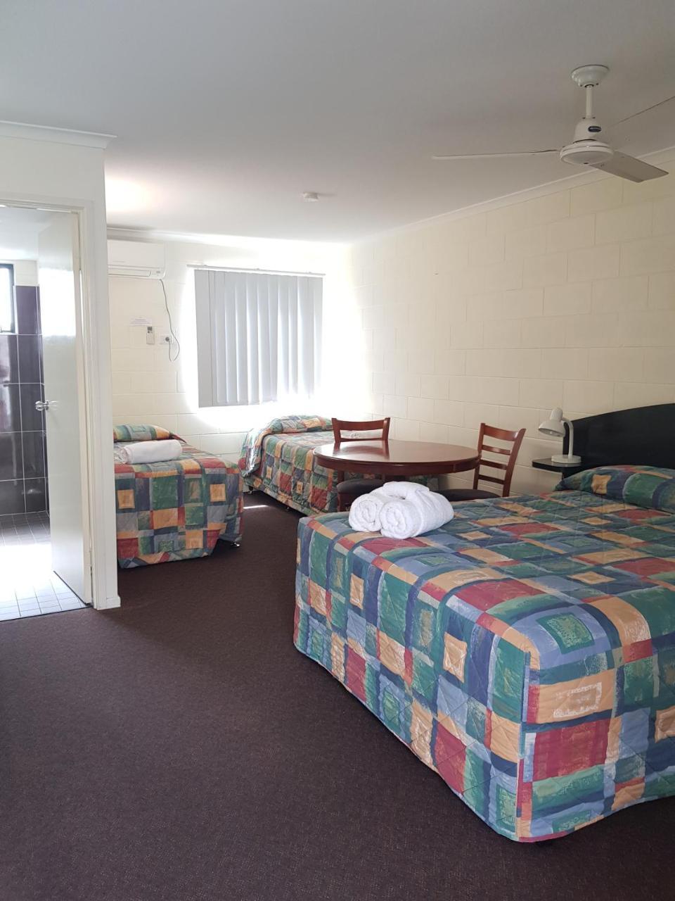 Harbour Lodge Motel Гладстон Екстериор снимка
